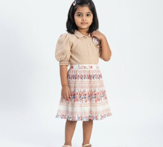 Vintage Bloom Puff Sleeve Girls Dress